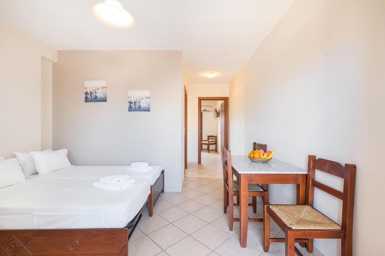 איפסוס Lemon Tree Corfu Apartments By Konnect מראה חיצוני תמונה