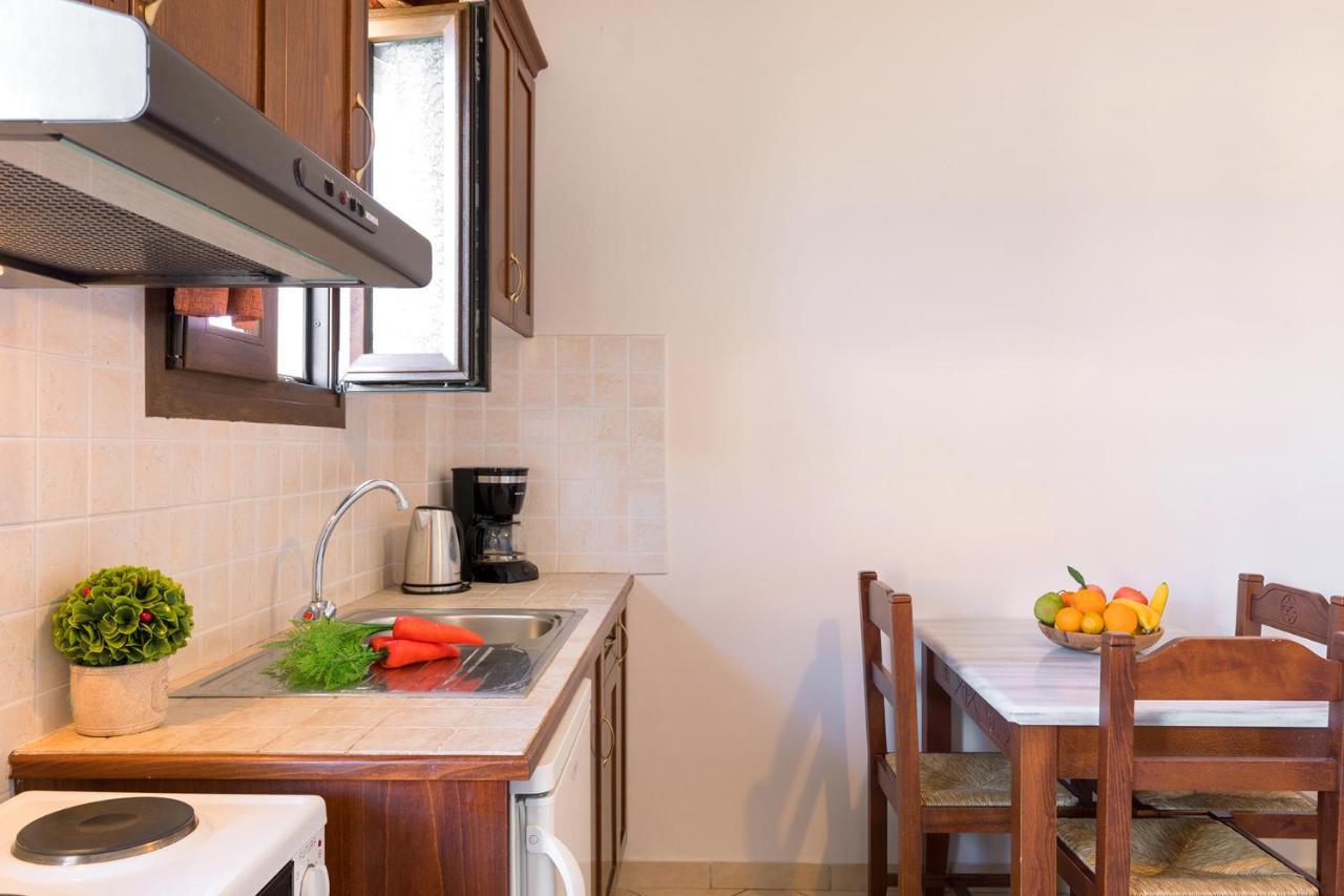 איפסוס Lemon Tree Corfu Apartments By Konnect מראה חיצוני תמונה