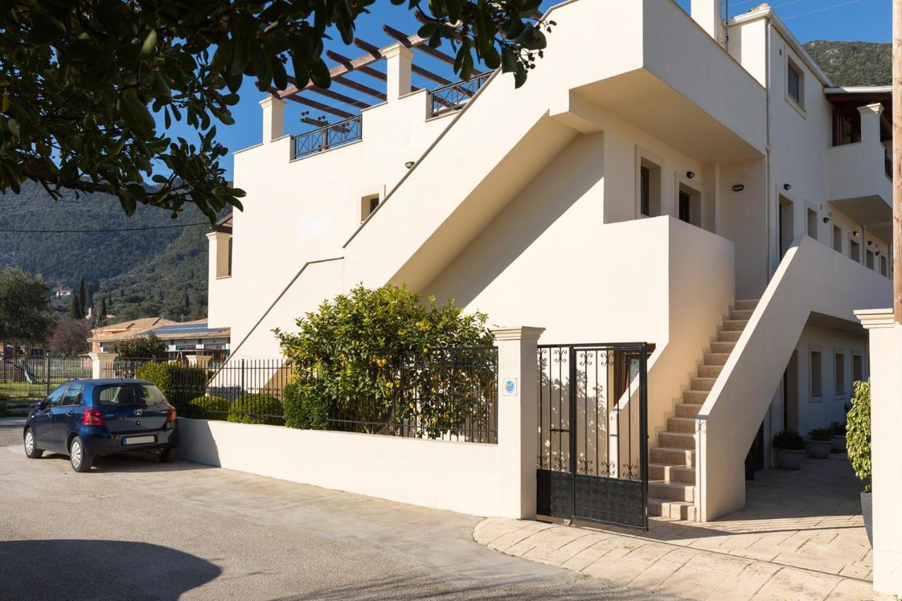 איפסוס Lemon Tree Corfu Apartments By Konnect מראה חיצוני תמונה